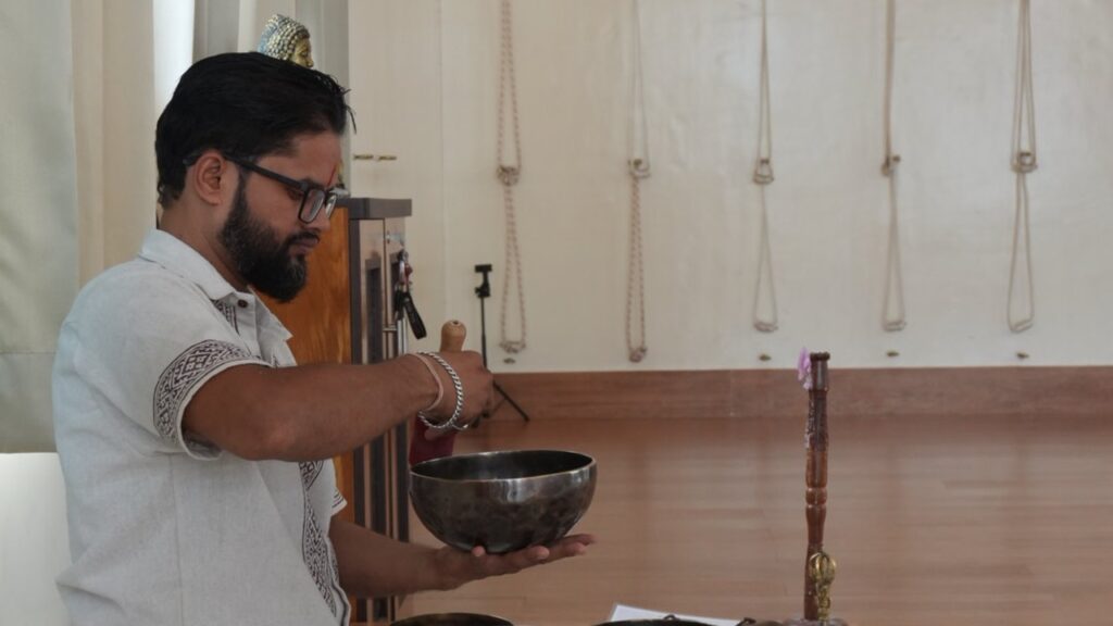 sound healing teacher training rishikesh